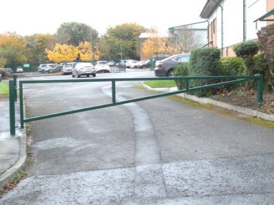 swing-gates-400x300